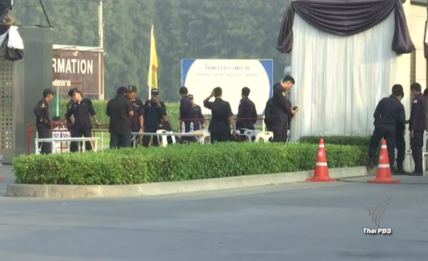 จนท.เดินหน้าปฏิบัติการค้นวัดพระธรรมกายต่อ เพื่อติดตามตัวพระธัมมชโยให้ได้