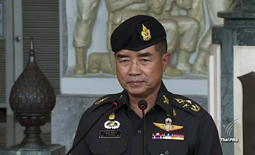 ผบ.ทบ.ขออย่าเชื่อมโยงไปสิงคโปร์พบทักษิณ-ยิ่งลักษณ์