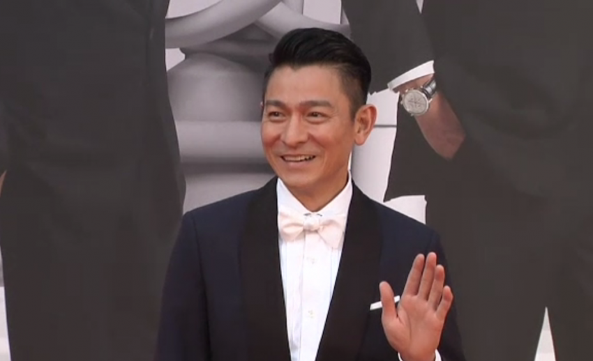 "หลิวเต๋อหัว" โพสต์ blog ยืนยันปลอดภัย หลังพลัดตกม้าที่ไทย