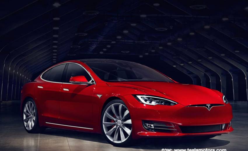 สหรัฐฯ สั่งสอบอุบัติเหตุรถ Tesla เปิดโหมด "ออโต้ไพลอต" ชนรถบรรทุก-คนขับเสียชีวิต