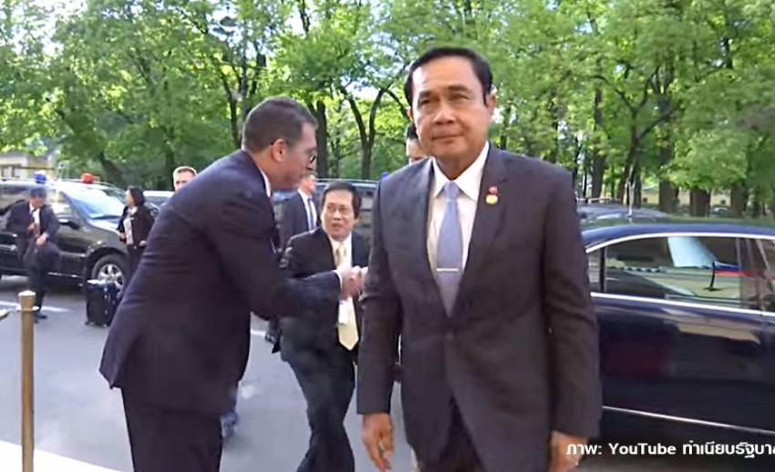 นายกฯ ย้ำ ตัวแทนพรรคการเมือง "พูดได้ทุกเรื่อง" ในเวทีถาม-ตอบ ร่าง รธน.วันนี้