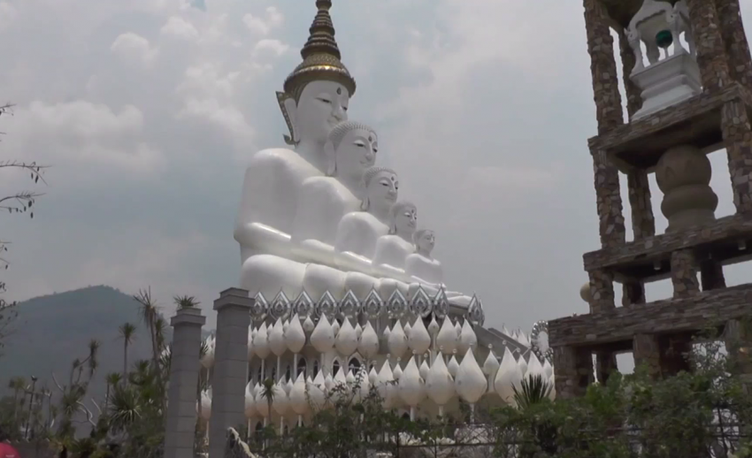 วัดพระธาตุผาซ่อนแก้ว จ.เพชรบูรณ์ ปิดให้เที่ยวชม หลังเผชิญภัยแล้งอย่างหนัก