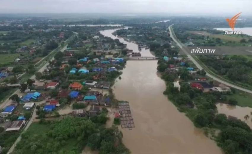 เตือน 20 หมู่บ้าน จ.ปทุมธานี เตรียมยกของขึ้นที่สูง-เฝ้าระวังสถานการณ์น้ำ