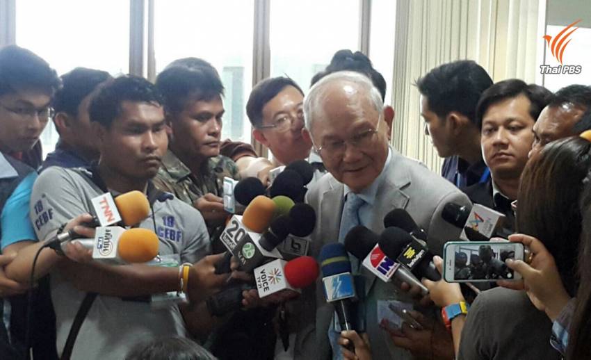 "มีชัย" ยืนยันคำถามพ่วงผูกพันเฉพาะรัฐสภาชุดแรก