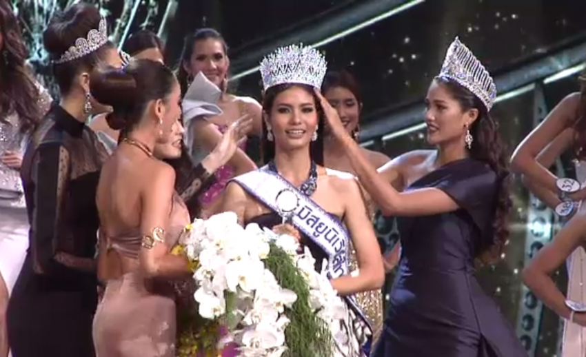 "น้ำตาล ชลิตา" หักปากกาเซียนคว้ามงกุฏมิสยูนิเวิร์สไทยแลนด์ 2016