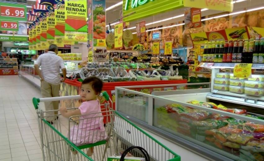 เผยชาวมาเลย์ใช้ชีวิตทันสมัย ช้อปปิ้งในซุปเปอร์ฯ ใส่ใจสุขภาพ