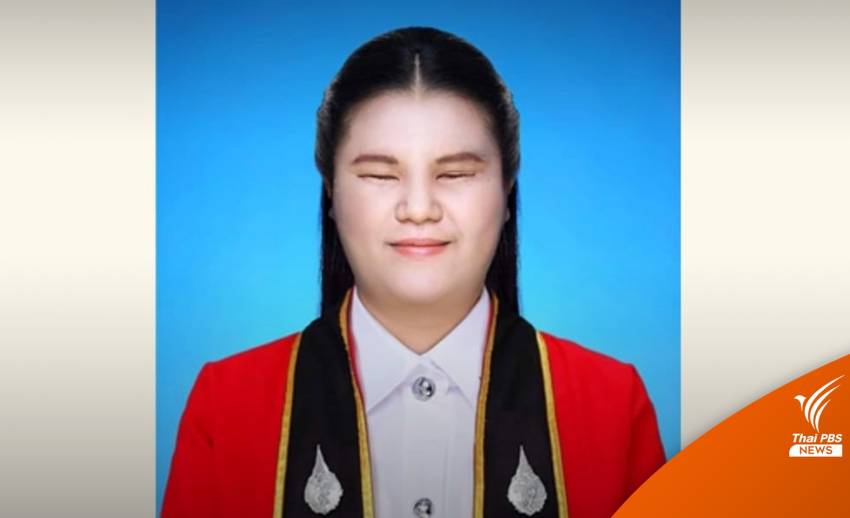 คนแรก "น้องอ้อม" บัณฑิตภาษาจีนพิการทางสายตา ผู้ไม่ท้อเรียนตามความฝัน