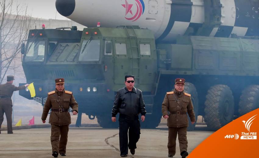 ผู้นำเกาหลีเหนือสั่งเดินหน้าพัฒนาอาวุธ หลังทดสอบขีปนาวุธข้ามทวีปสำเร็จ