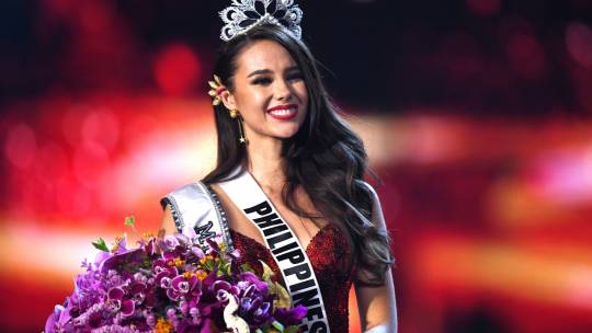 สาวงามจาก "ฟิลิปปินส์" คว้ามงกุฎมิสยูนิเวิร์ส 2018