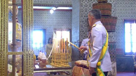 พระราชพิธีพระบรมราชาภิเษก พิธีสรงพระมุรธาภิเษก พิธีถวายน้ำอภิเษก