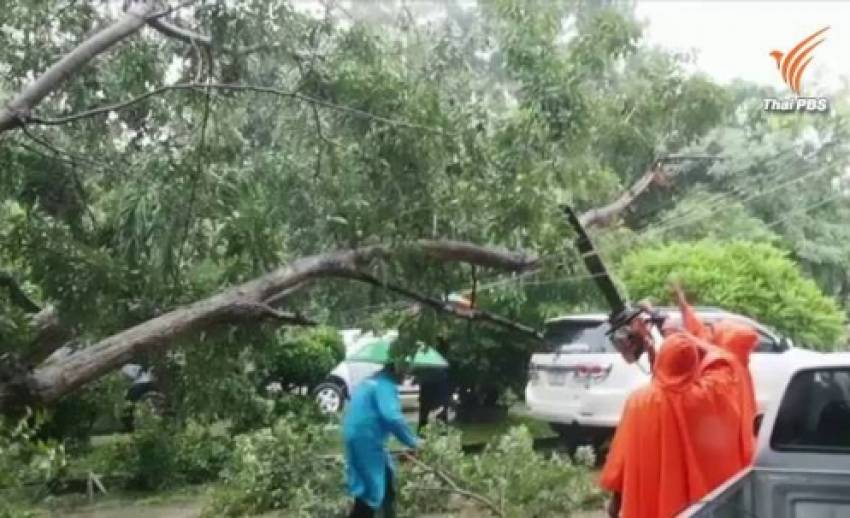 "ศรีสะเกษ" เผชิญอิทธิพลพายุหว่ามก๋อต่อเนื่อง-"ยโสธร" เร่งระบายน้ำรับน้ำเหนือ