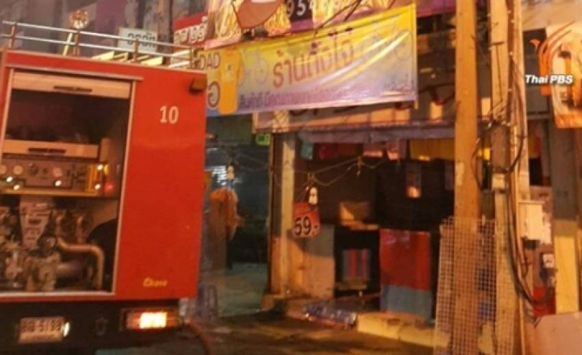 ไฟไหม้ร้านขายผ้า “ตลาดวโรรส” กลางดึก วอดกว่าล้าน-เผยเป็นครั้งที่ 4 ในรอบปีนี้