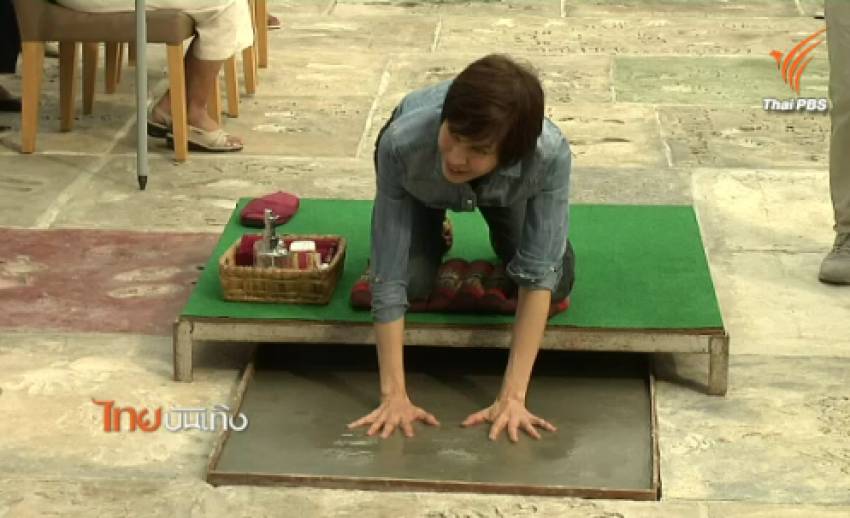 "ปุ๊ อัญชลี" ประทับรอยมือลานดารา หอภาพยนตร์-ร่วมรำลึก 100 ปี "มานี สุมนนัฏ"