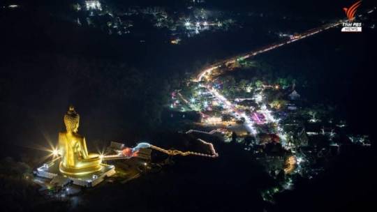 นมัสการรอยพระพุทธบาท วัดเขาวงพระจันทร์ จ.ลพบุรี