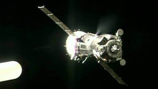 ยานอวกาศโซยุซเชื่อมต่อสถานีอวกาศนานาชาติสำเร็จ