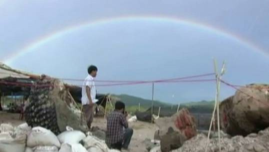 กระทรวงวัฒนธรรมประเทศลาว ตรวจสอบพระพุทธรูปโบราณที่พบจมกลางแม่น้ำโขง