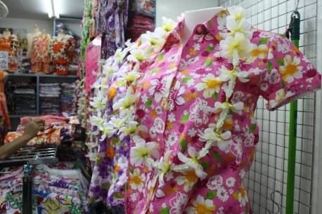 10 สินค้าเทศกาลสงกรานต์ "น้ำอบ-ปืนฉีดน้ำ-เสื้อลายดอก" ทำเงินกระฉูด