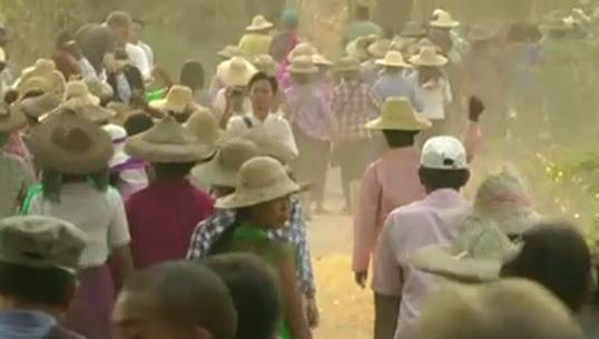 "ออง ซาน ซูจี" หารือชาวบ้าน หลังได้รับผลกระทบจากเหมืองแร่ทองแดงพม่า-จีน