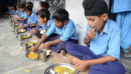 สภาพโรงเรียนหลายแห่งใน"อินเดีย" ไม่เหมาะกับเด็กนักเรียน