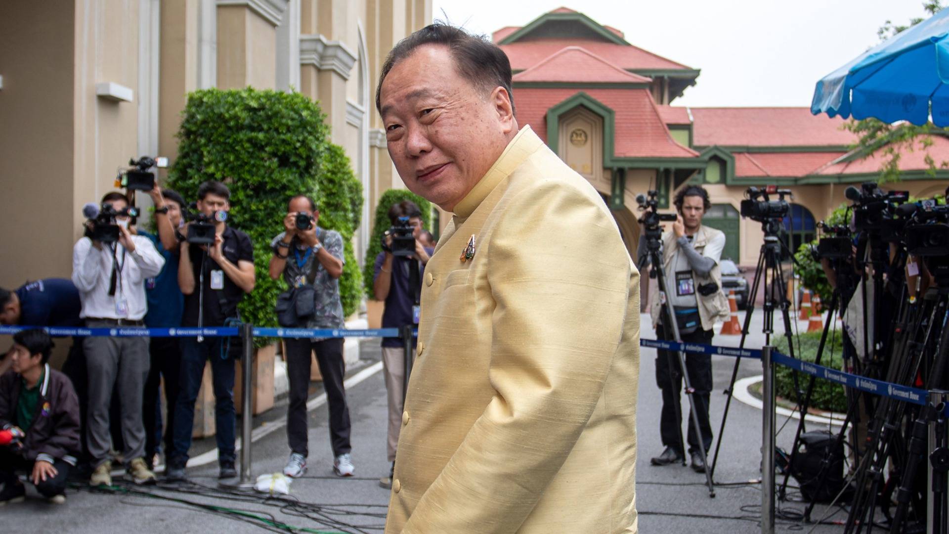 สุชาติ" เล็งตั้งธนาคารพุทธศาสนา ดูแลทรัพย์สินวัด | Thai PBS News  ข่าวไทยพีบีเอส