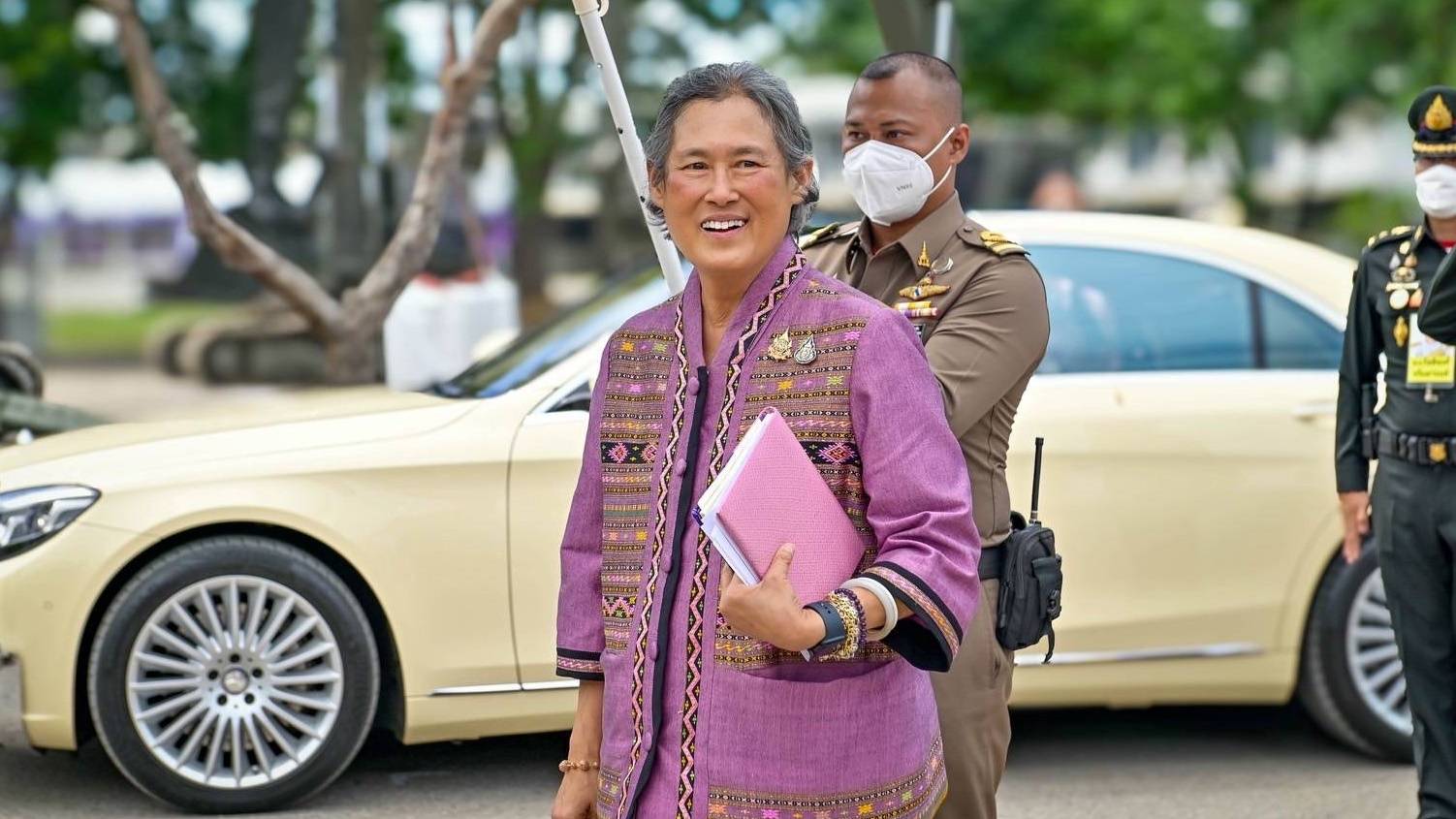 กรมสมเด็จพระเทพฯ ทรงพระกรุณาโปรดเกล้าฯ ให้มูลนิธิชัยพัฒนา จัดสร้างหลุมหลบภัยใน จ.อุบลราชธานี