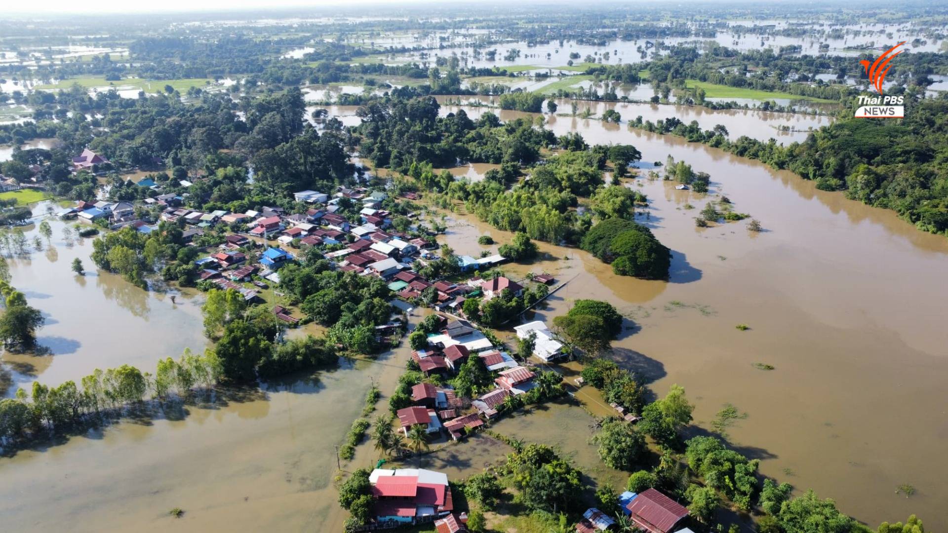 น้ำลำเซบาย จ.ยโสธร เอ่อล้นท่วมหมู่บ้าน สูง 50 เซนติเมตร