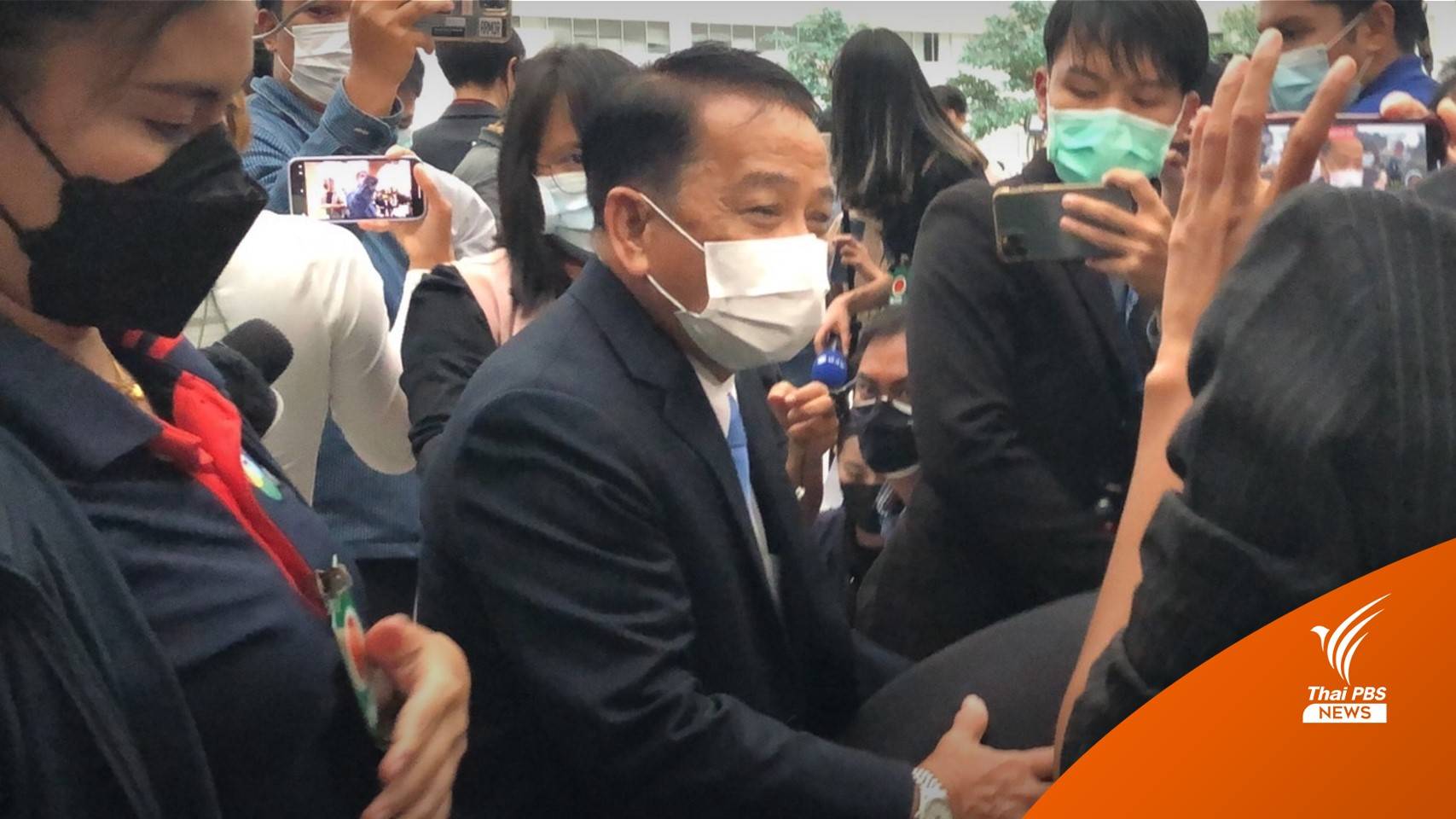 "วิระ" เผยนายกฯรอฟังคำตัดสินปม 8 ปีที่บ้านพัก - สภาพจิตใจปกติ