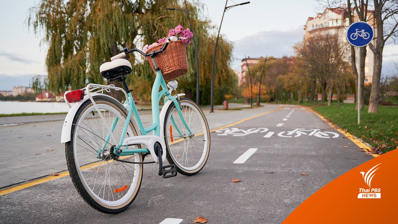 เลนจักรยานติดตั้งหลังคาแผงโซลาร์เซลล์ แห่งแรกในยุโรป