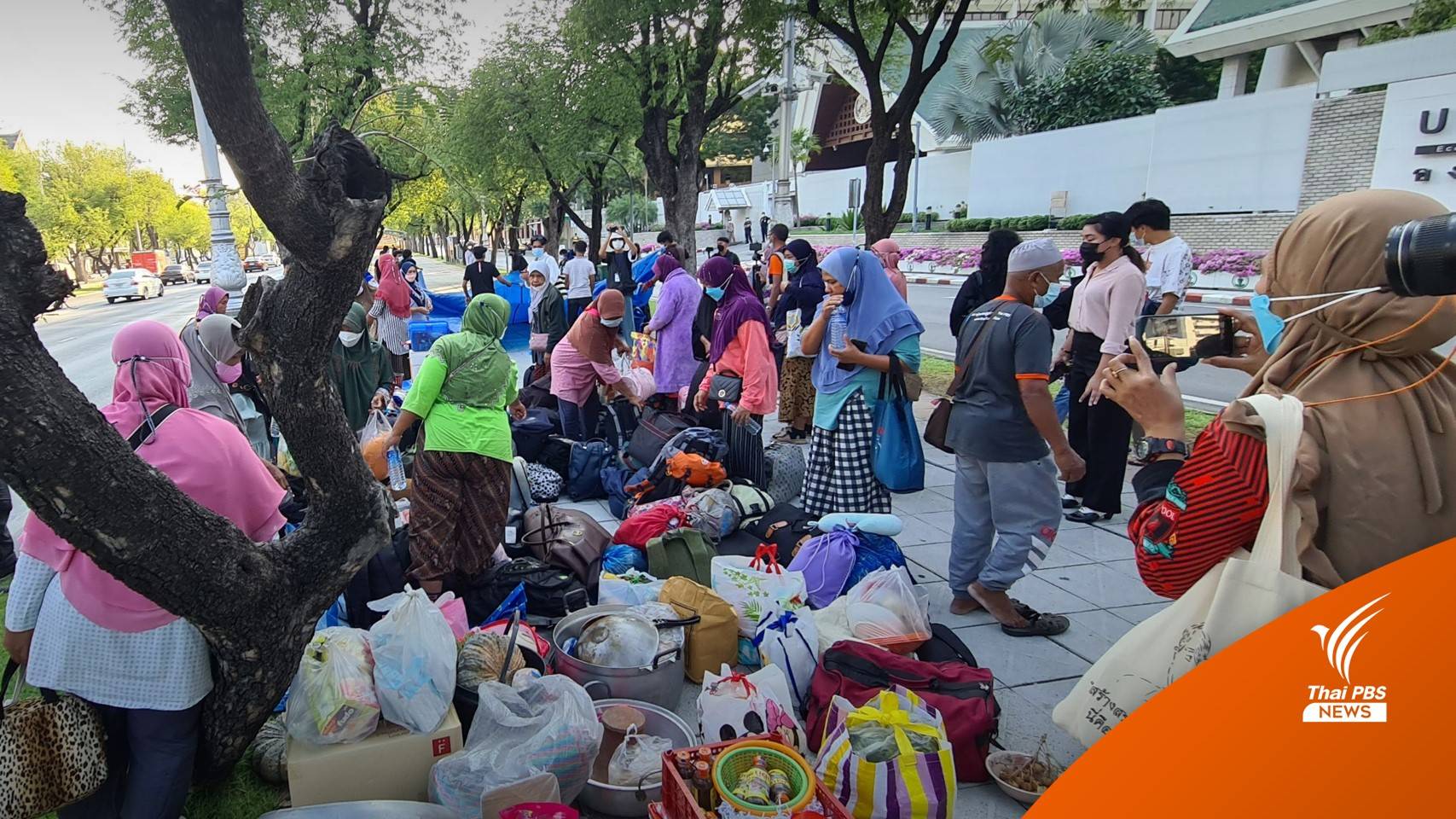 เครือข่ายจะนะรักษ์ถิ่นปักหลักหน้ายูเอ็น รอคำตอบรัฐบาล 13 ธ.ค.นี้