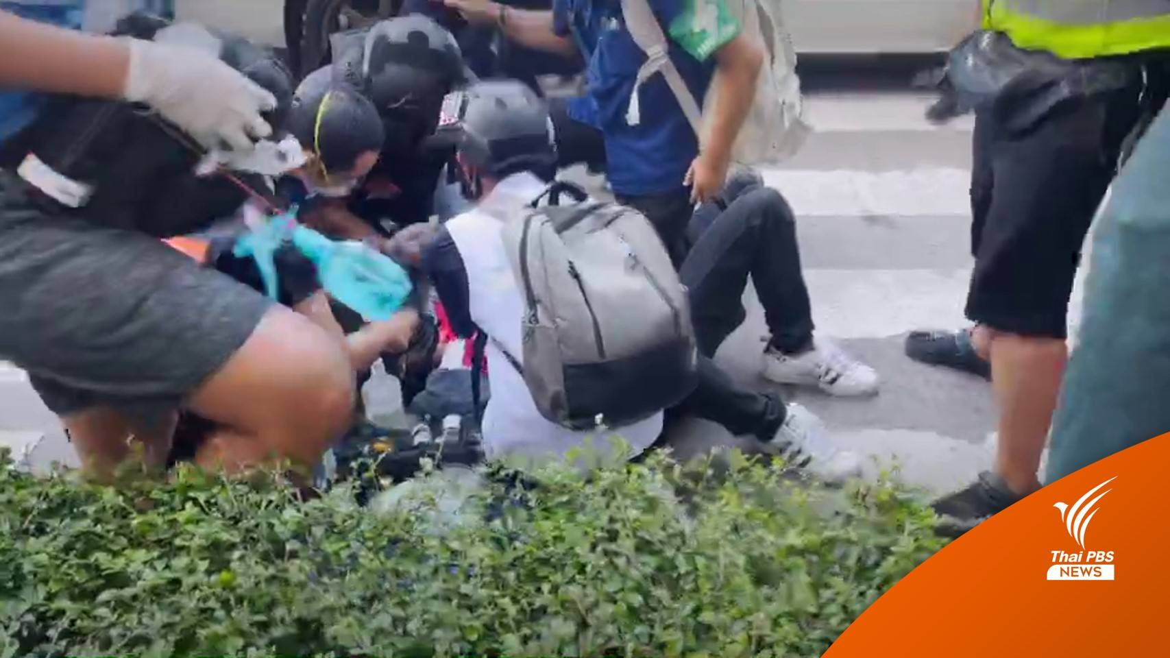 ตร.เร่งหามือยิงผู้ชุมนุมบาดเจ็บ 2 คน หน้า รพ.ตำรวจ