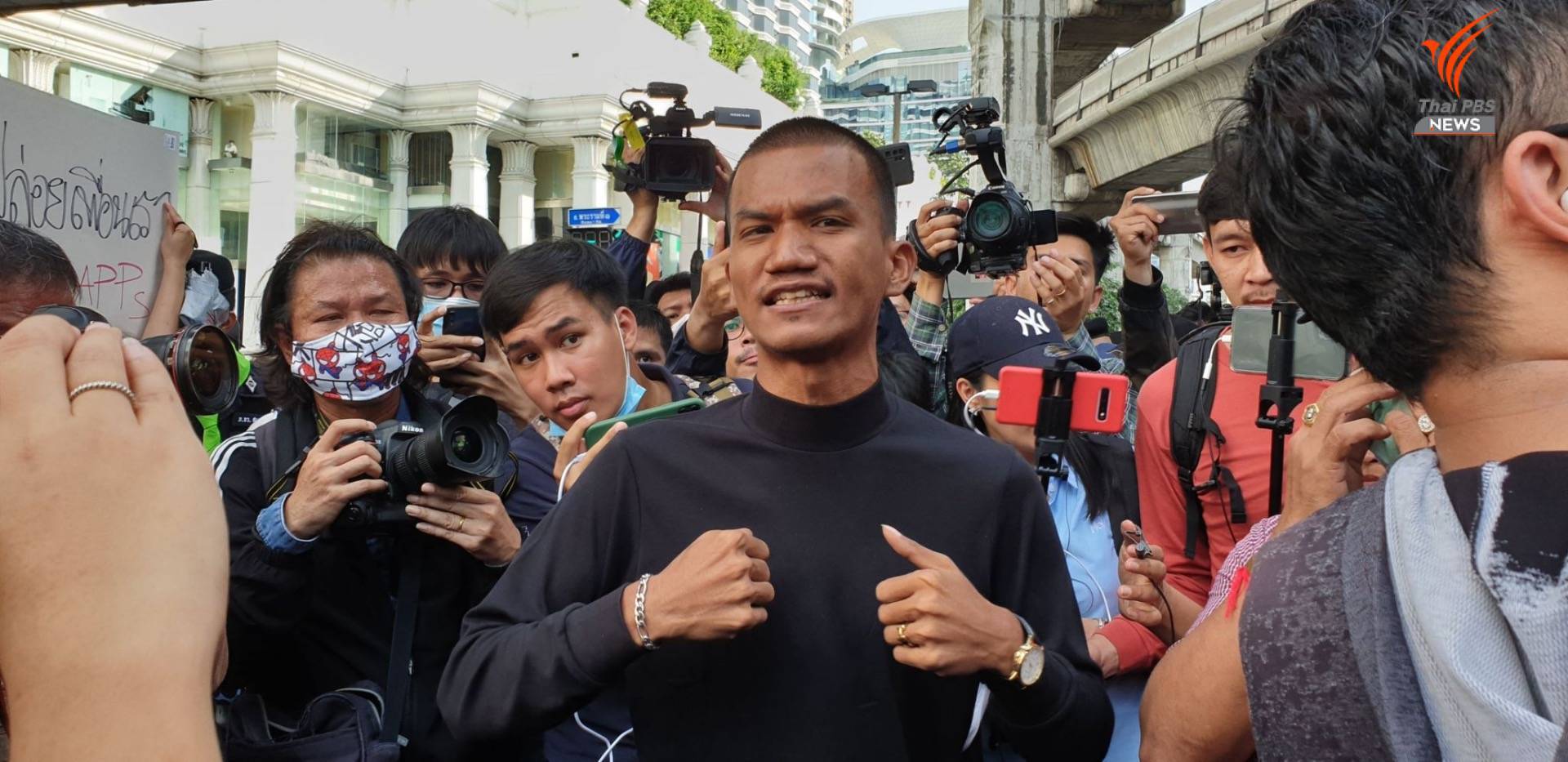 "ภานุพงศ์-ชาติชาย" ติดโควิดในเรือนจำอีก 2