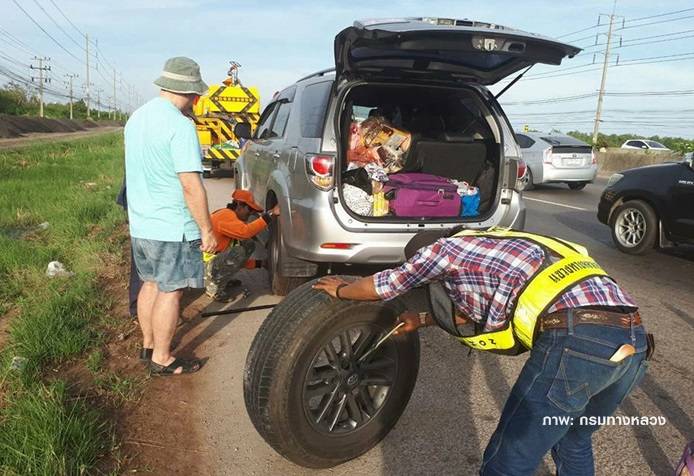 สายด่วน 1586 กรมทางหลวง ทะลุ 111,862 สาย