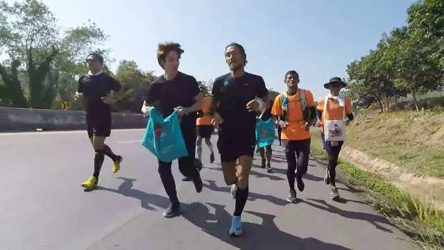 "ตูน บอดี้สแลม" หยุดพักวิ่ง 1 วัน เริ่มวิ่งอีกครั้งพรุ่งนี้