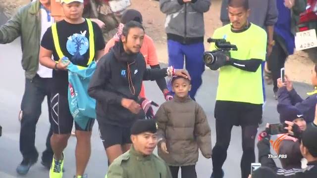 ยอดบริจาคทะลุ 900 ล้าน "ตูน บอดี้สแลม" ปรับแผนวิ่ง 6 เซต รวมระยะ 74 กม.