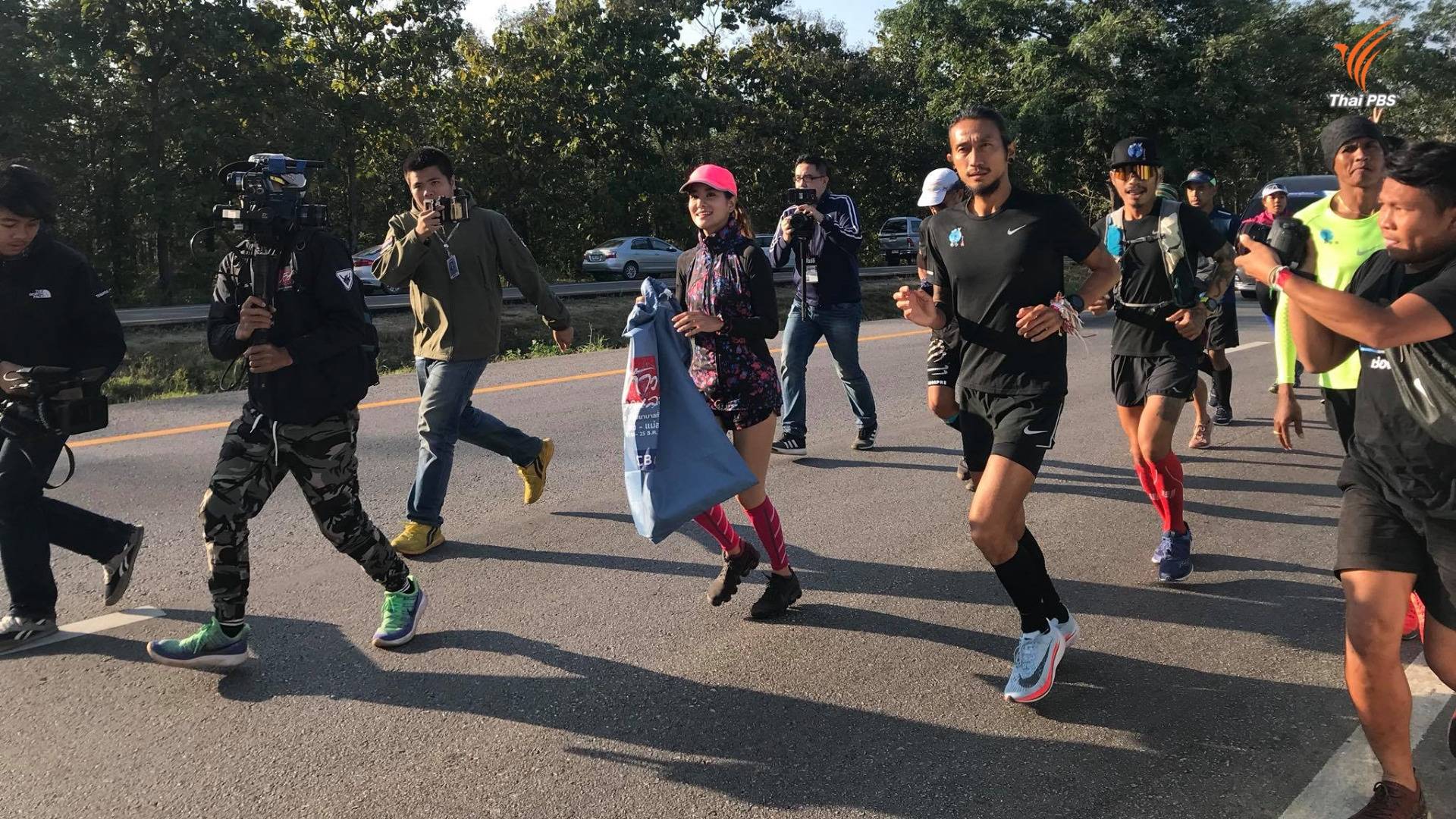 กองทัพบก จัดเครื่องบินรับ "ตูน-คณะ" ก้าวคนละก้าว กลับกรุงเทพฯ 27 ธ.ค.นี้