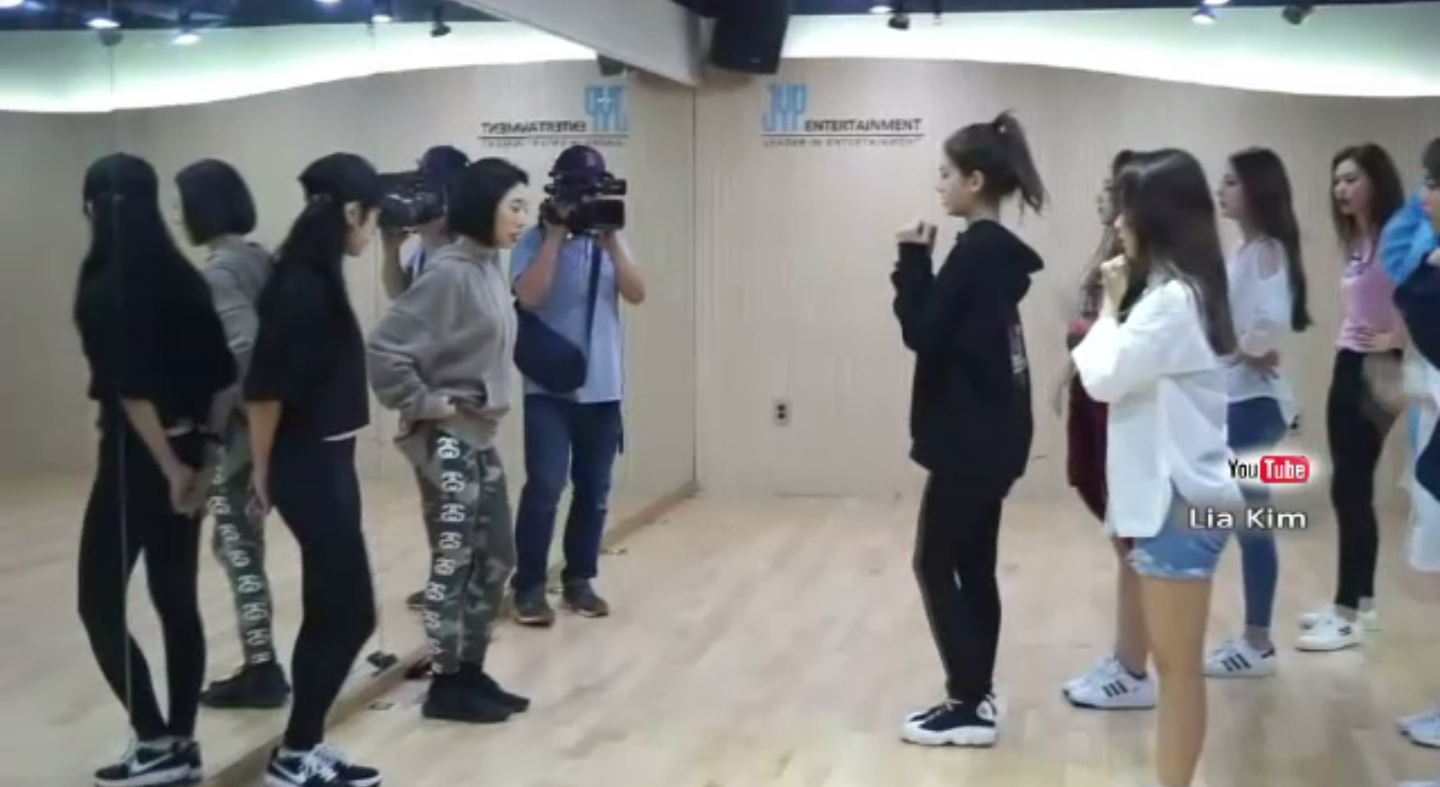 Lia Kim นักเต้นในเงามืดแห่งวงการเคป็อป