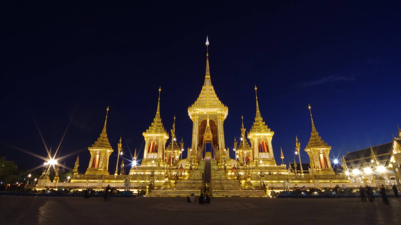 กอร.รส.พร้อมอำนวยความสะดวกประชาชนเข้าชม "พระเมรุมาศ" 2-30 พ.ย.นี้