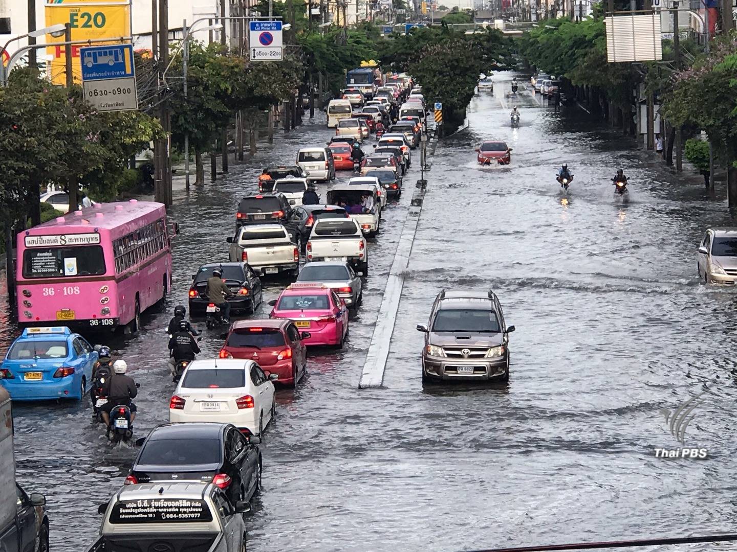 “ศ.ธนวัฒน์” ระบุ ต้นเหตุน้ำท่วมกรุง 14 ต.ค. ระบบระบายน้ำ เก่า –ทรุด –ตะกอนสะสม