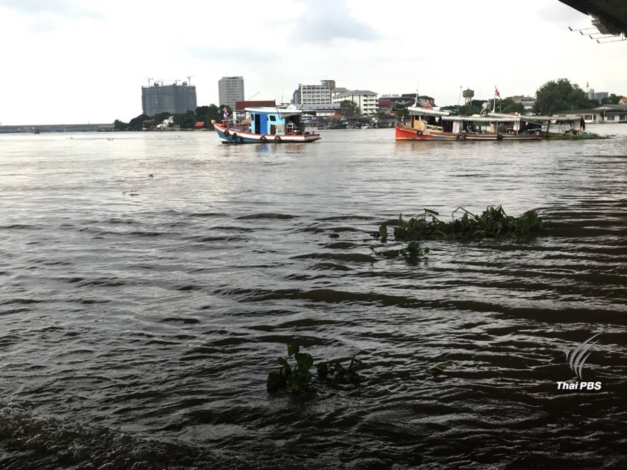 ส่อวิกฤตน้ำเหนือผ่านนครสวรรค์  2,854  ลบ.ต่อวินาที