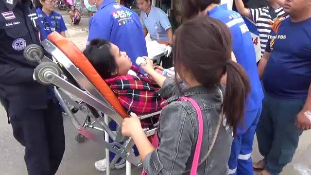 หญิงเวียดนามท้องแก่ยืนคลอดลูกริมถนน จ.พิษณุโลก