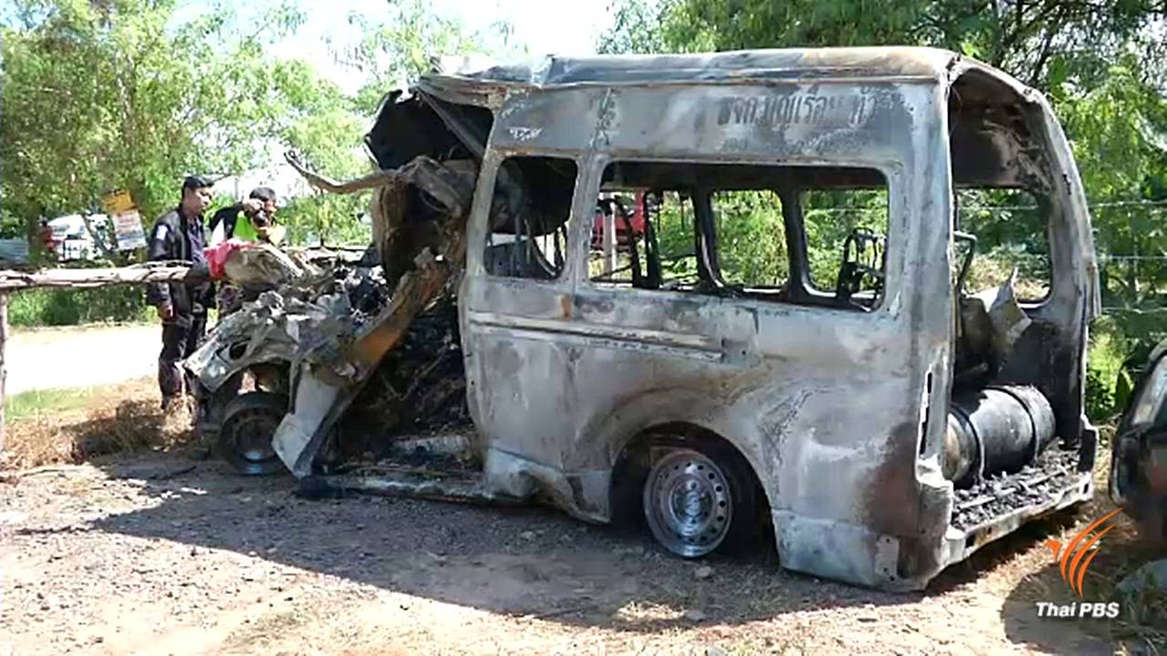 พบหลักฐานโยงสาเหตุคาดคนขับรถตู้หลับในพุ่งชนท้ายสิบล้อ