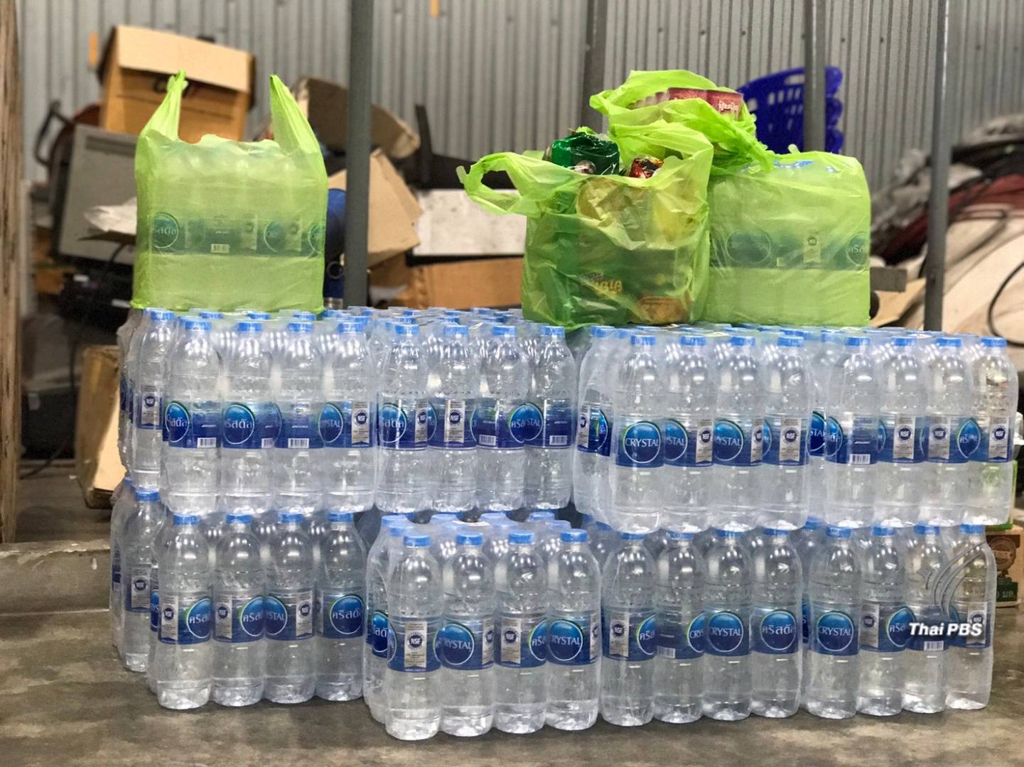 “ไทยพีบีเอส” เปิดศูนย์รับบริจาคสิ่งของช่วยเหลือผู้ประสบภัยน้ำท่วม