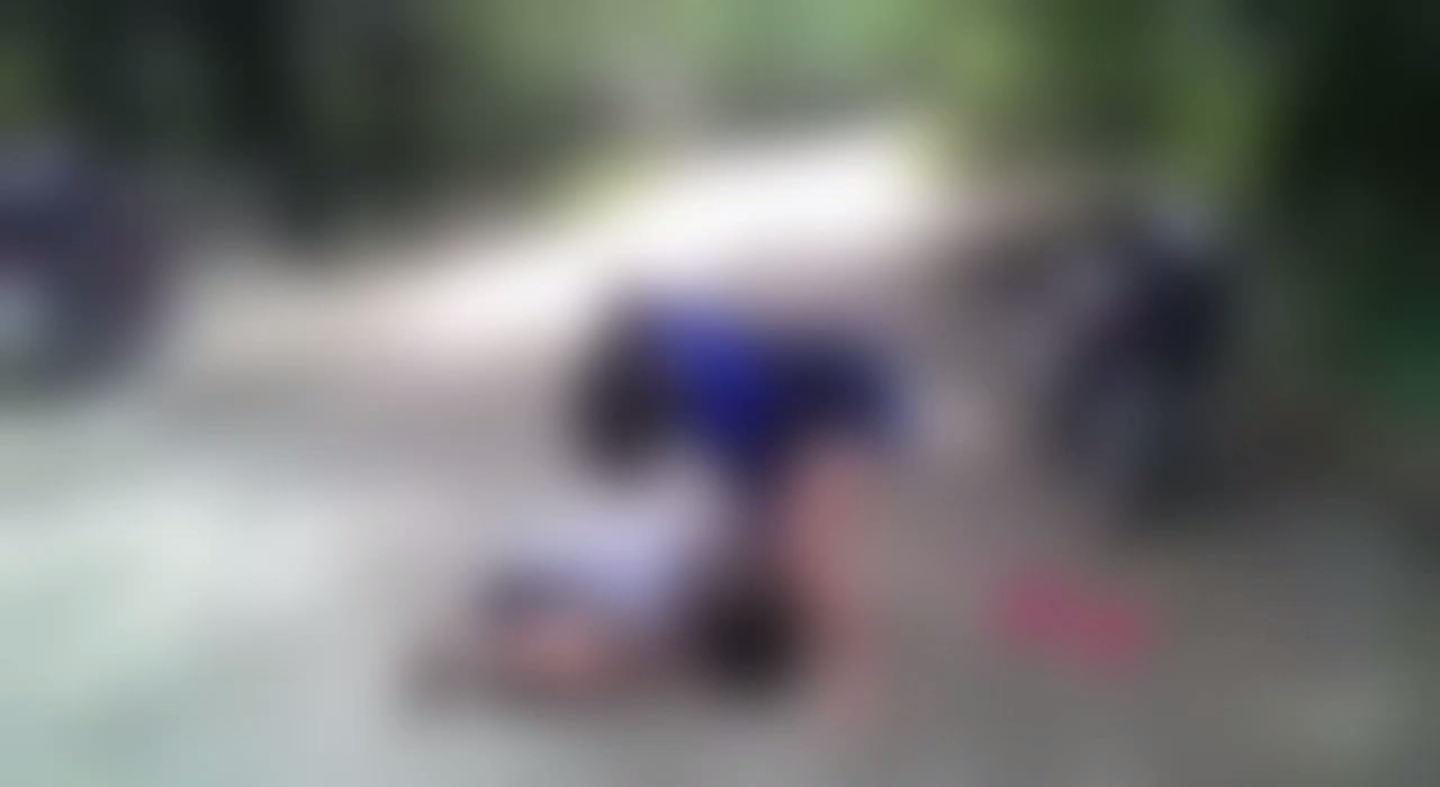 ตร.แจ้ง 3 ข้อหาเด็กหญิงวัย 13 ปีทำร้ายเพื่อนก่อนจับถอดเสื้อผ้าและถ่ายคลิปประจาน