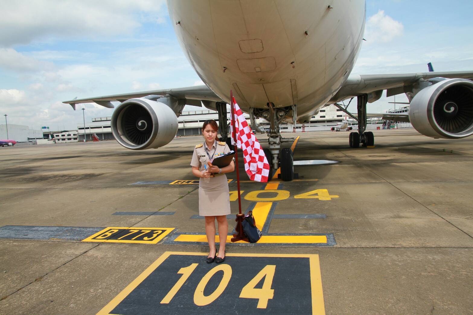 กรมบังคับคดีเปิดประมูล "แอร์บัส" 30 ล้านบาท นัดแรกยังไม่มีคนสนใจ