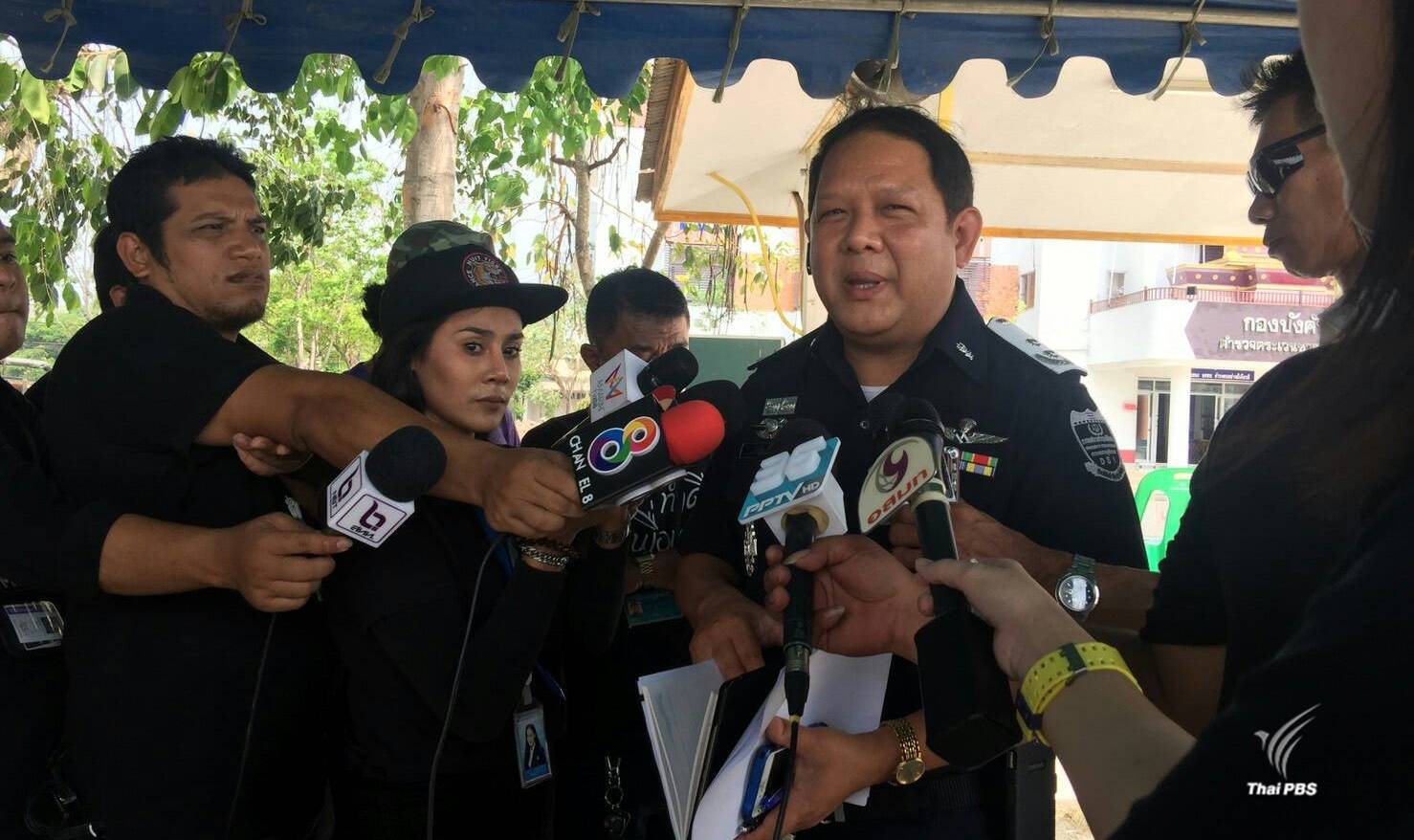 ดีเอสไอเตรียมออกหมายเรียก "ป้าเช็ง" เข้าให้ข้อมูล เหตุเปิดพื้นที่ให้พระชุมนุม