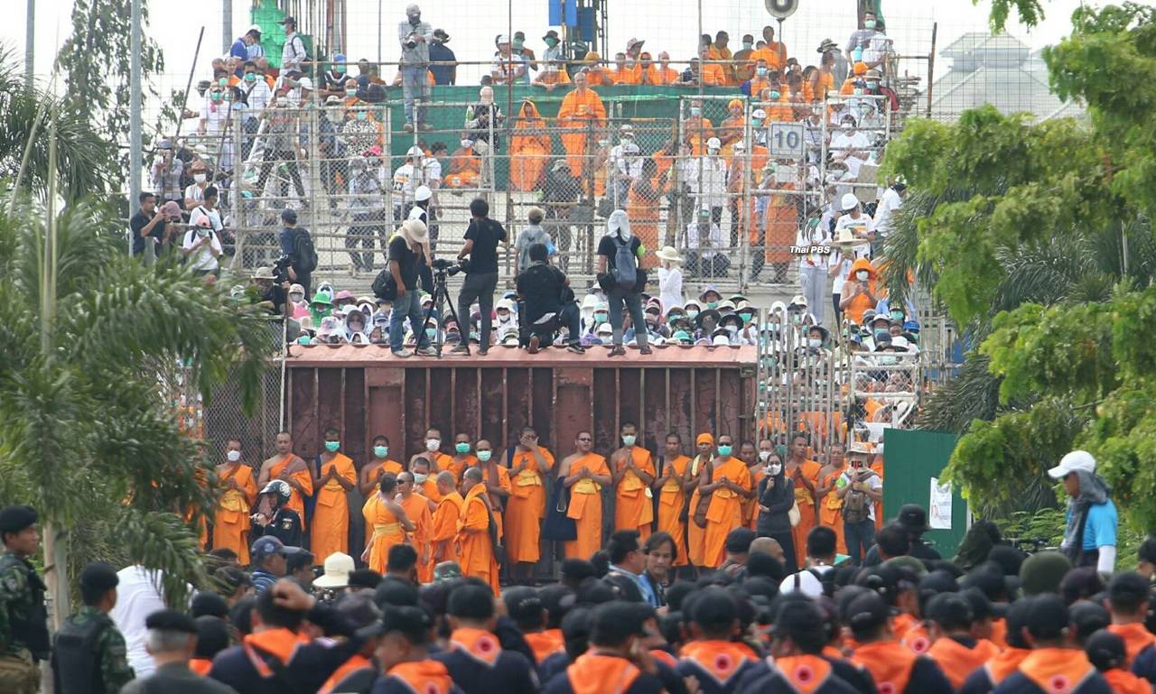 8 โมงพรุ่งนี้ คาดเข้าค้นศูนย์บัญชาการวัดพระธรรมกาย
