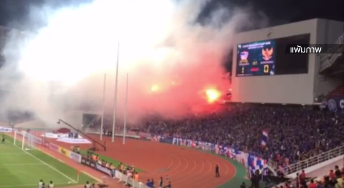 สมาคมฟุตบอลฯ สั่งยกเลิกตั๋วฟุตบอลโลกโซนเอส จากปัญหาพลุแฟลร์