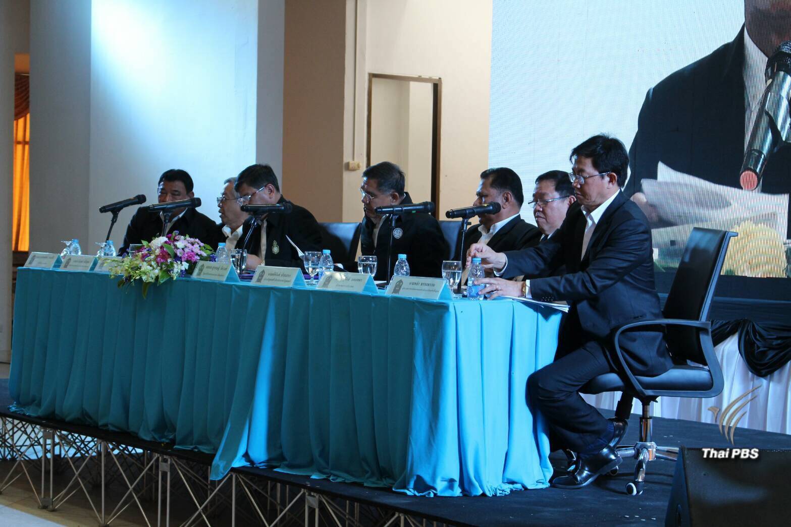 “6 เดือน ยุทธศาสตร์การขับเคลื่อนการศึกษา จชต. สู่ความมั่นคง มั่งคั่ง และยั่งยืน”