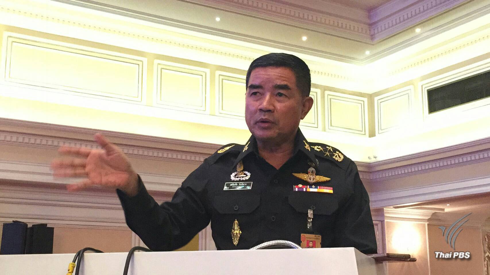 ผบ.ทบ.ห่วงกรณี "วีระ สมความคิด" - จุดตั้งบ่อนเป็นพื้นที่ของกัมพูชา