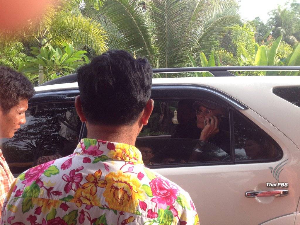 "วีระ" ยกเลิกตรวจกาสิโนชายแดนช่องสายตะกู หลังชาวบ้านปิดล้อม